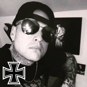 Meet your Posher, Phillip